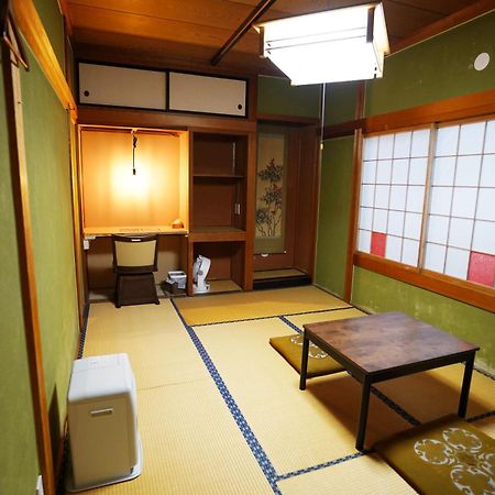 Hostel Murasaki Ryokan Takayama  Luaran gambar
