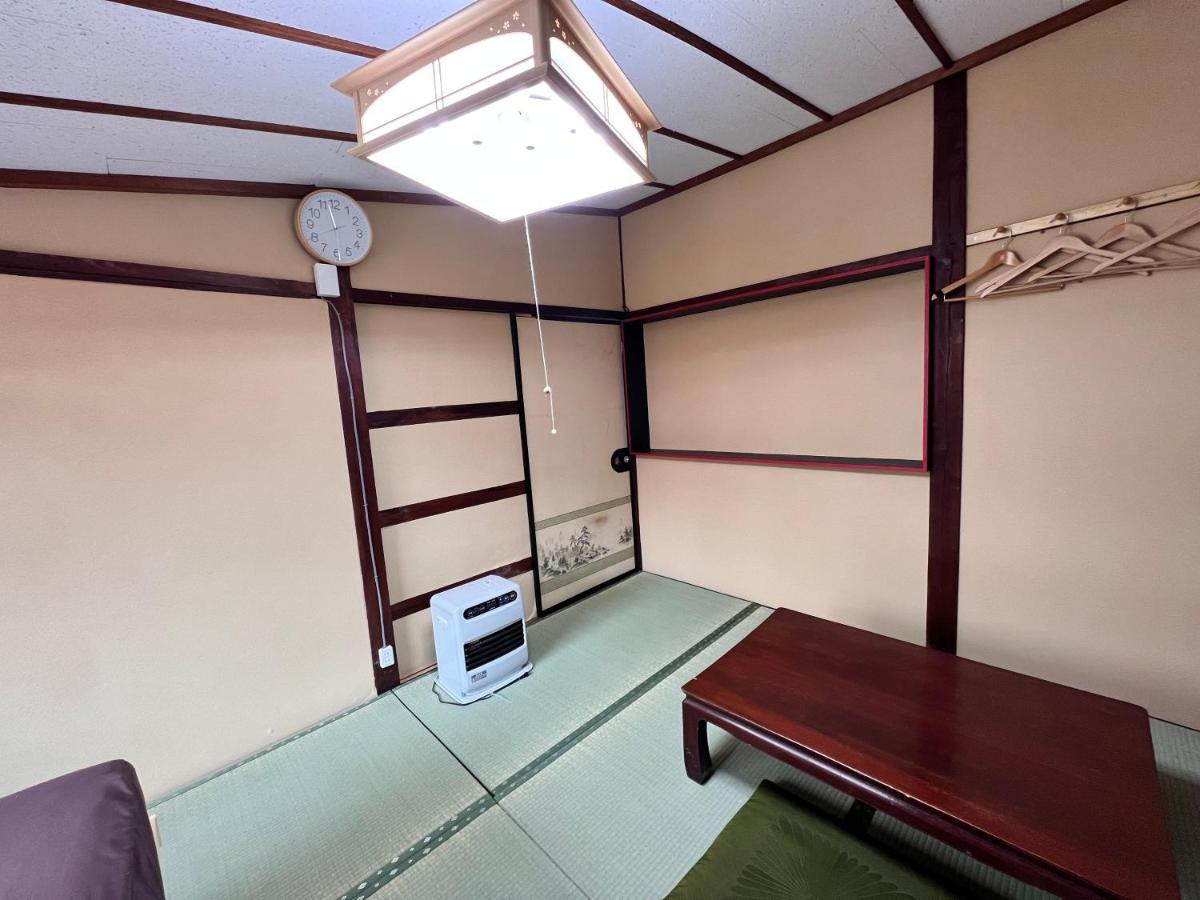 Hostel Murasaki Ryokan Takayama  Luaran gambar