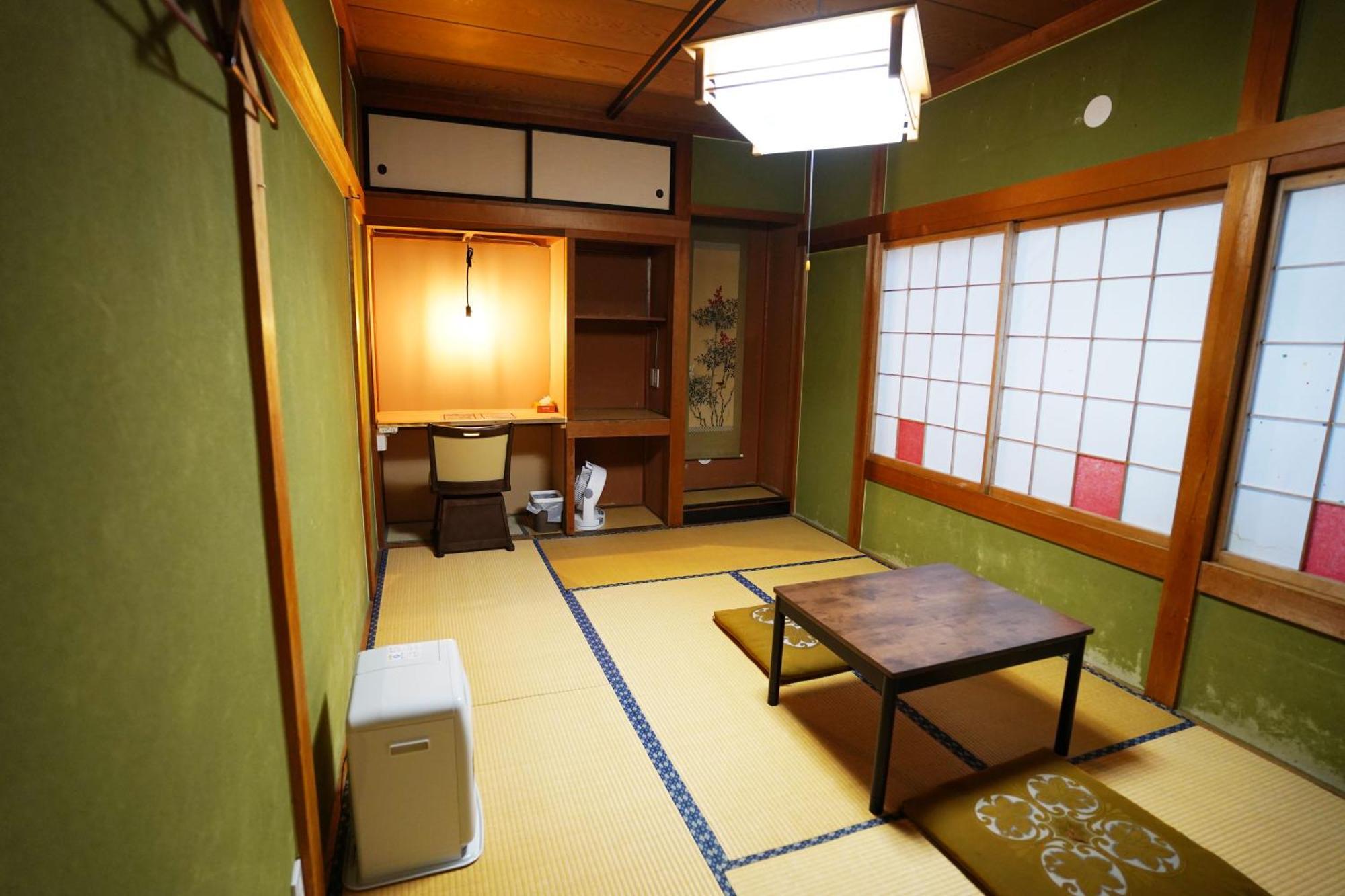 Hostel Murasaki Ryokan Takayama  Luaran gambar